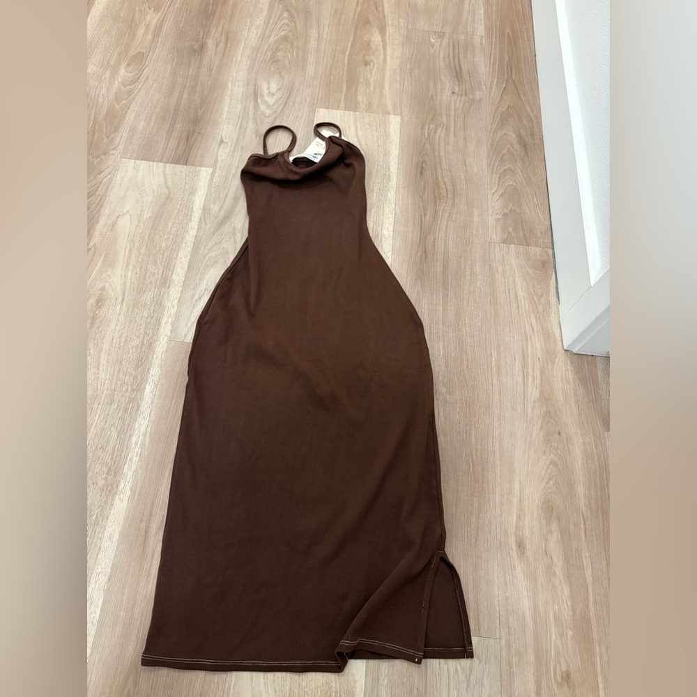Foundationals sportive Midi Dress